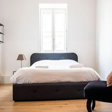 Apartment Les Carmelites - Tres Beau T3 En Centre-ville